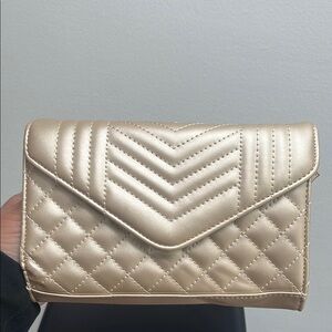 Elegant Gold Quilted Women's Bag